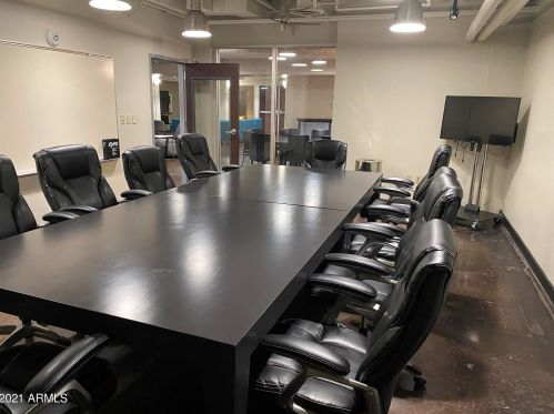 114 Adams St, Phoenix AZ 85003-0604 exterior