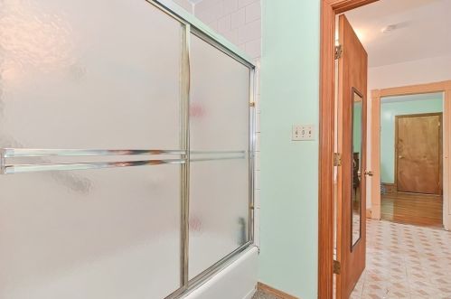 62 Paris St, Everett MA 02149-4409 exterior