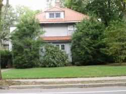 1463 Beacon St, Newton, MA 02468-1602