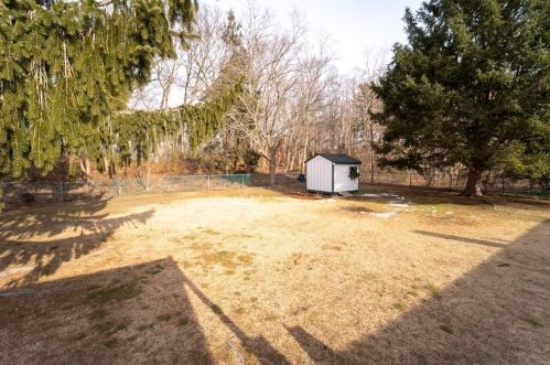 53 Standish Ave, Plymouth MA 02360-4165 exterior