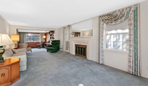 51 Fessenden St, Newton MA 02460-1119 exterior