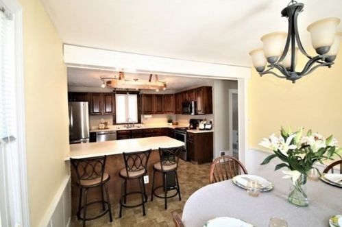 280 Pleasant St, Worcester MA 01609-3201 exterior