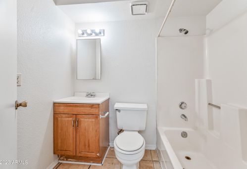 10802 16th Ave, Phoenix AZ 85029-5071 exterior