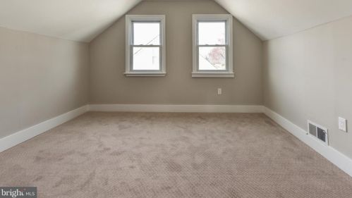 1102 Cumberland Ave, West Deptford NJ  08096-3041 exterior