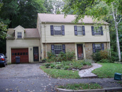 17 Chatham Rd, Newton, MA 02461-1009