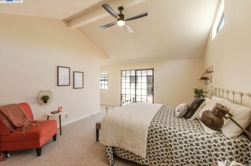 1928 Trombas Ave, San Leandro CA 94577-6127 exterior