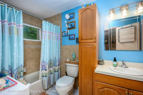 10 Cambridge Dr, Jackson Twp NJ 08527-2608 exterior