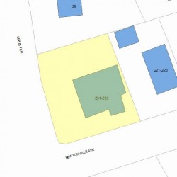233 Newtonville Ave, Newton MA 02458-1828 plot plan