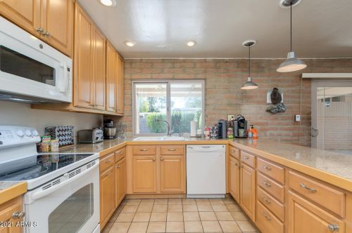 8039 6 Pl, Phoenix AZ 85024-1000 exterior