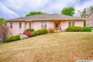 1689 Stonehurst Dr, Huntsville, AL 35801-1485