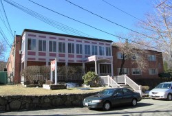 20 Kinmonth Rd, Newton, MA 02468-1518