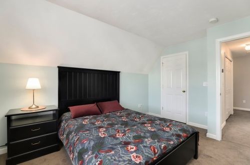 99 Edwards St, Quincy MA 02169-6903 exterior