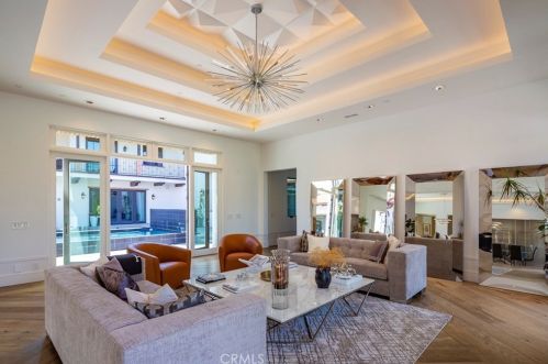 21 Watercress, Irvine CA 92603-0408 exterior