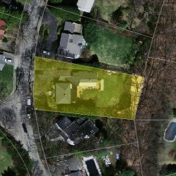 46 Varick Rd, Newton MA  02468-1319 aerial view