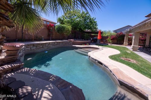 2931 Carson Rd, Phoenix AZ  85041-6340 exterior