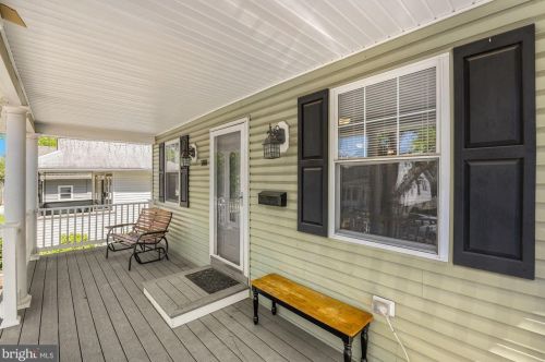 188 Carlisle Rd, Camden, NJ 08106-1210