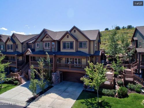 3167 Lower Saddleback Rd, Park City UT 84098-5699 exterior