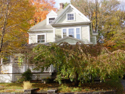 213 Lincoln St, Newton, MA 02461-1327