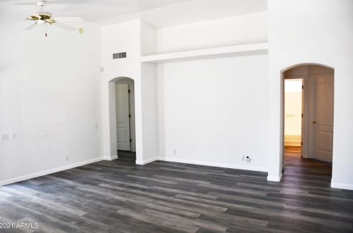 3001 Augusta Ave, Phoenix AZ  85051-6680 exterior