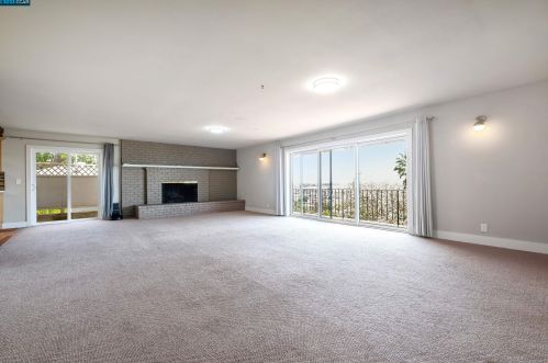 1973 Placer Dr, San Leandro CA  94578-1336 exterior