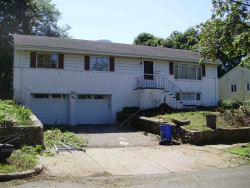 35 Cross Hill Rd, Newton, MA 02459-3119
