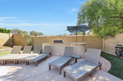 19429 35 Pl, Phoenix AZ 85028-3938 exterior