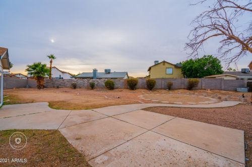 6822 41 Pl, Phoenix AZ 85028-2264 exterior