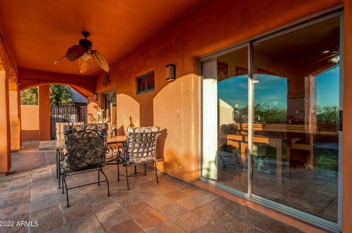 9032 14 Pl, Phoenix AZ 85014-4210 exterior