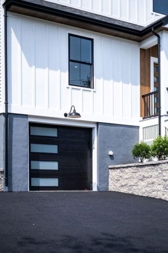 92 Dothan St, Arlington MA  02474-1343 exterior