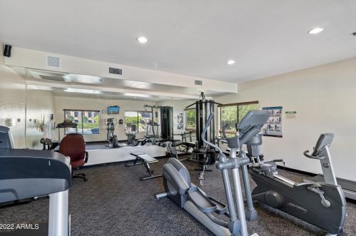 21320 56th St, Phoenix AZ 85054-5401 exterior