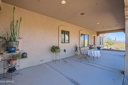 43630 20th St, Phoenix AZ 85006-2004 exterior