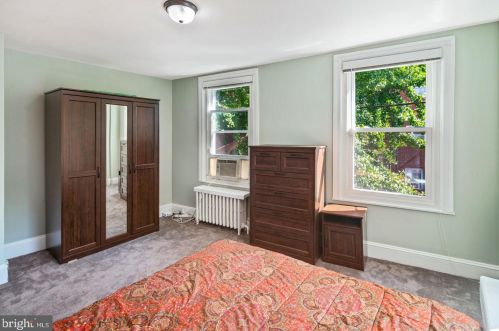 1016 6 St, Philadelphia PA 19140-2314 exterior