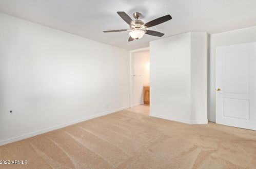 3222 Clinton St, Phoenix AZ 85028-3023 exterior