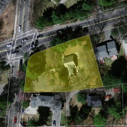 612 Chestnut St, Newton MA 02468-1615 aerial view