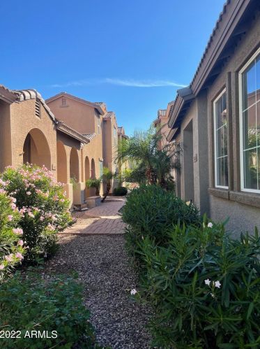 3824 54th Gln, Phoenix AZ  85043-4762 exterior