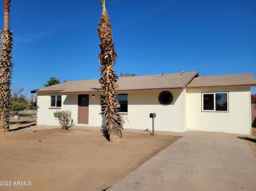 4646 Clarendon Ave, Phoenix, AZ 85031-2815