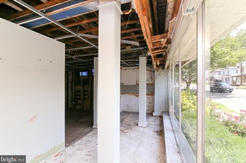 665 Broad St, West Deptford NJ 08096-1055 exterior