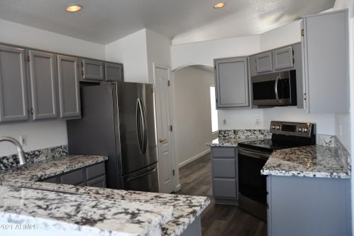 3001 Augusta Ave, Phoenix AZ  85051-6680 exterior