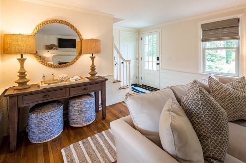 74 Ellis St, Chatham MA  02633-1881 exterior