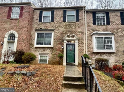 11871 New Country Ln, Columbia MD  21044-4403 exterior
