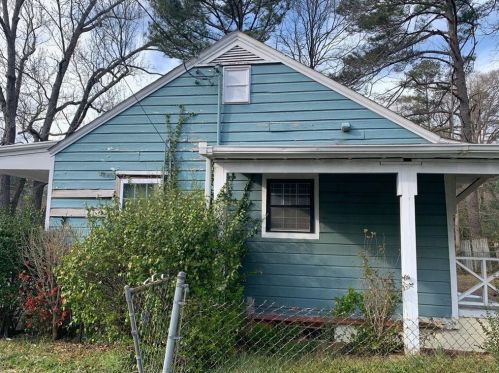 89 Holly Rd, Atlanta GA 30314-2002 exterior