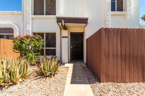 13217 3rd Way, Phoenix AZ  85022-5243 exterior