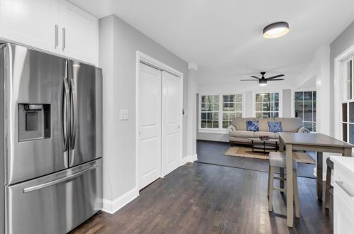 2022 Deren Way, Atlanta GA  30345-3710 exterior