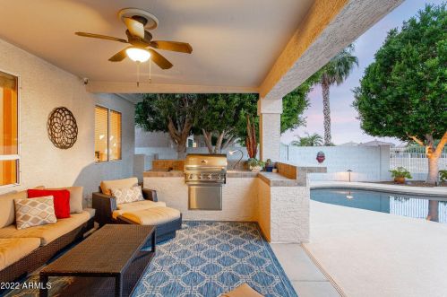 151 Briarwood Ter, Phoenix AZ 85048-0151 exterior