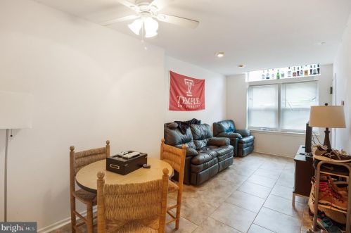 2009 15th St, Philadelphia PA  19121-2301 exterior