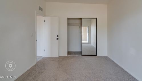 18042 42nd St, Phoenix AZ 85032-2267 exterior