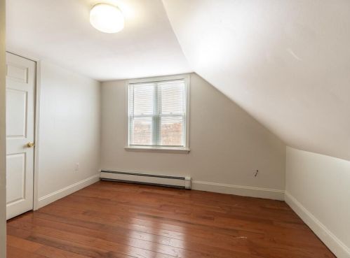 140 Norfolk St, Worcester MA 01604-2910 exterior