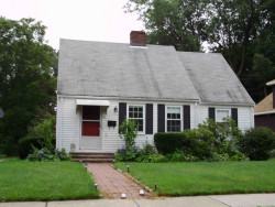 22 Charlemont St, Newton, MA 02461-1908