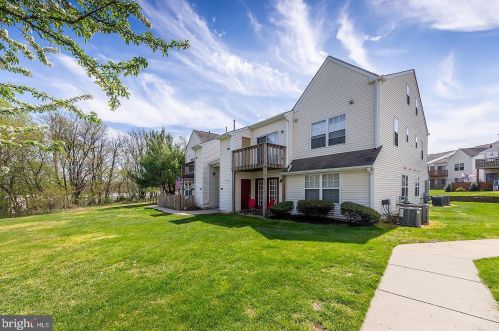 1162 Tristram Cir, West Deptford NJ  08051-2239 exterior