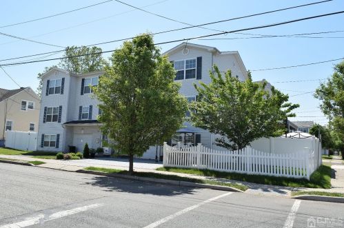 65 Holly St, Carteret NJ  07008-2451 exterior